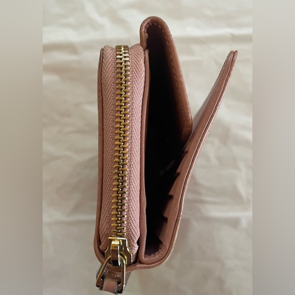 Auth Gucci Micro Guccissima Wallet Leather #48048G22B - Picture 4 of 14